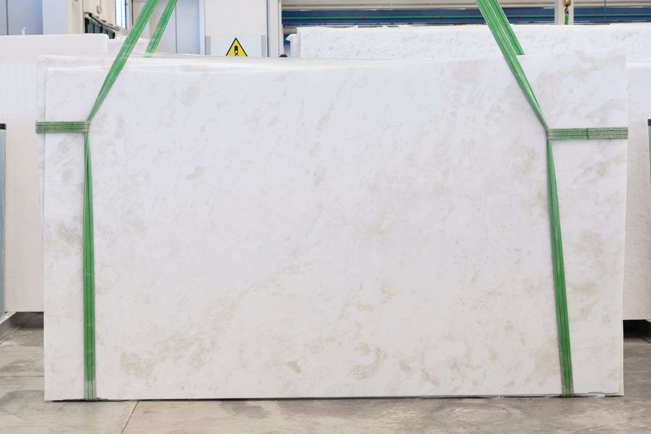 Discover the elegance of marble countertops at MeVa Granite Ltd. Perfect for kitchens, vanity tops, and fireplaces, marble offers beauty and durability. Choose MeVa Granite Ltd for top-quality craftsmanship and transform your home with luxurious marble.