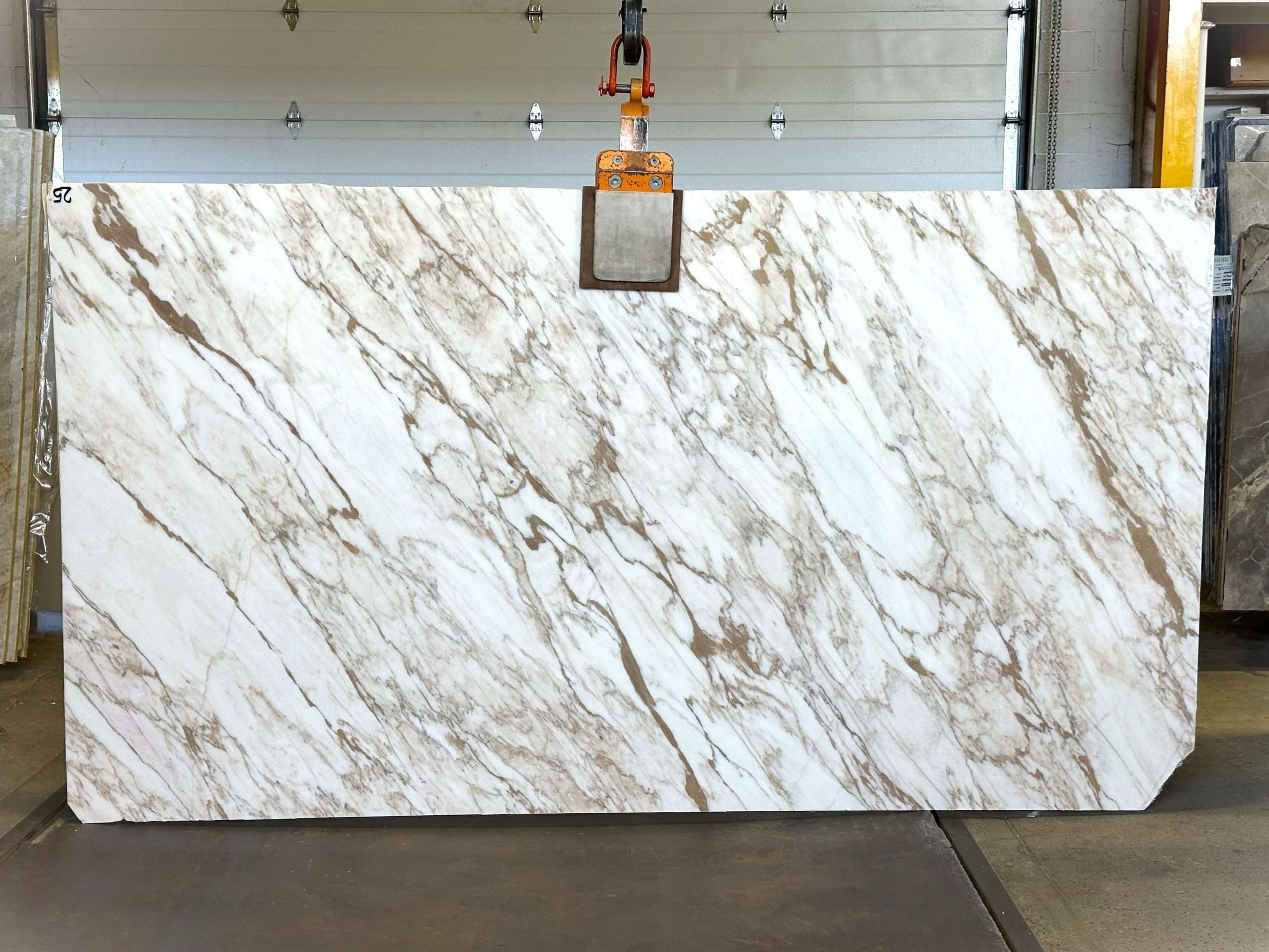 Discover the elegance of marble countertops at MeVa Granite Ltd. Perfect for kitchens, vanity tops, and fireplaces, marble offers beauty and durability. Choose MeVa Granite Ltd for top-quality craftsmanship and transform your home with luxurious marble.