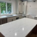 Kitchen quartz countertop Vico stone Marmoris BQ6801 installation in Chilliwack and Metro Vancouver including Vancouver, Burnaby, Coquitlam, Surrey, Delta, Maple Ridge, Port Coquitlam, North Vancouver, West Vancouver and Downtown Vancouver. Vicostone Marmoris quartz with 3cm countertops and backsplash behind stove.